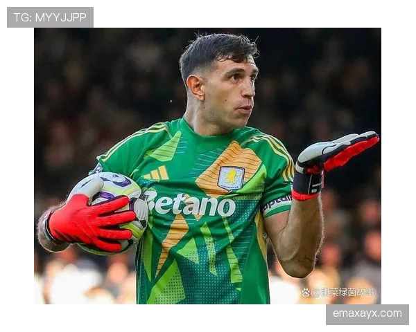 马丁内斯转会风波再起,新东家谈判进入关键阶段引关注 马丁内斯转会风波再起,新东家谈判进入关键阶段引关注