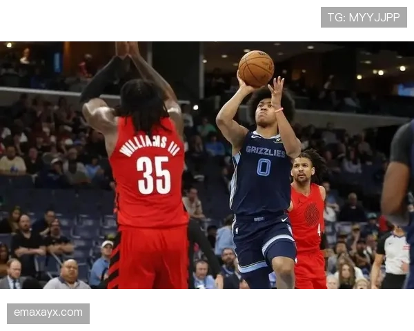 霍勒迪挡拆拉开空间助攻率提升，带动球队进攻节奏明显改观